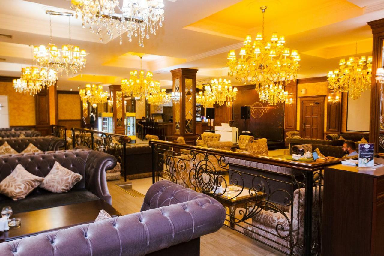 Atb Grand Hotel Атырау Экстерьер фото